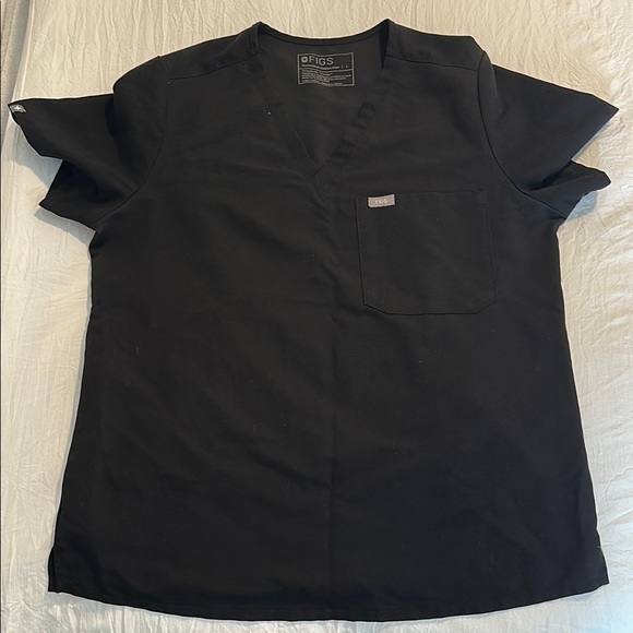 Figs catering one pocket Black scrub top - Picture 1 of 2